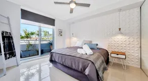 Luxe Pelican Lake - Image 2