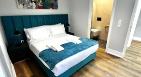 Relax and Explore Lisbon Suites and Rooms - Image 2
