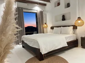 CAT’ Casa Hotel - Image 2
