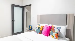 AQUA Villas Del Mar Apt 6 - 1 BR ADA-Accessible Beachfront Oasis - Image 4