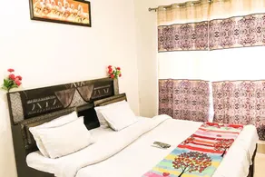 WonderLand Guest House - Image 3