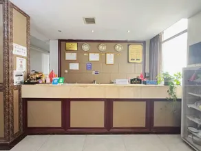 Jinniu Business Hotel - Image 5