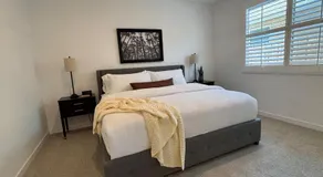 Modern Guest Suite with Living Room and King Bed - Image 2