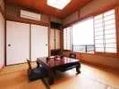 Yadokari a hot-spring inn featuring local seafood cuisine - Image 3