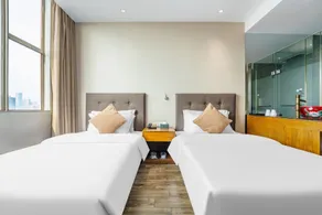 I hotel - Image 5