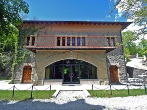 Exclusive villa in the countryside of Pistoia with private pool and jacuzzi - Image 1