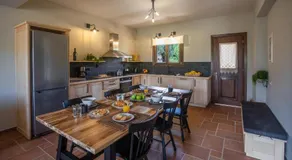 Citrus House - Image 2