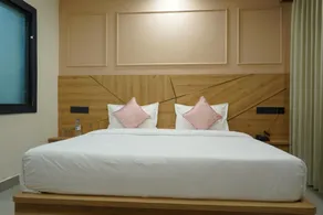 Hotel Starwing - Image 4