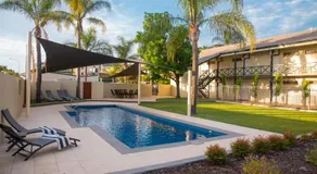 Hotel Renmark - Image 2