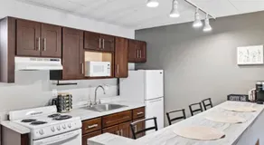 The Luxe Nook, Premier Studio in Scenic Congers - Image 5