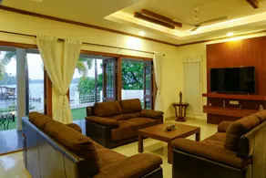 River Whisper Homestay - Image 2