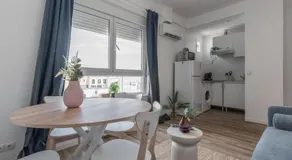 Bright duplex - 3 Bdrs 2 Baths - Chamberí - Image 3