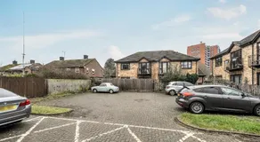 Oxford 2 Bed Apartment inc Parking & Balcony - Pass the Keys - Image 4