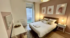 Superbe appartement au Centre ville/Balcon - Image 2