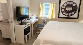 Private Entrance 1 Bd Guest Suite in Cypress Gardens near Legoland - Image 4