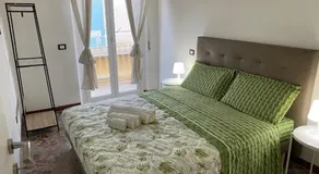 Bonita Cora - Image 2
