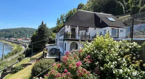 Saechsische-Schweiz-Ferienhaus-Wohnung-1-mit-Elbblick-Sauna-und-Kamin - Image 4