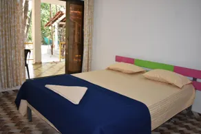 Coconut Garden Beach House - Image 2