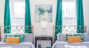 Sleek Boston Condo near South End - Image 5