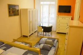 Katona Apartments - Image 2