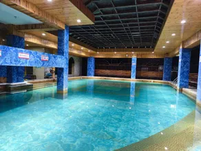 Shuang Long Hot Spring Hotel - Image 4