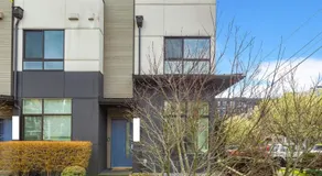 Rooftop Patio with Grill 2BR 3BA Central, Walkable Location - Image 3