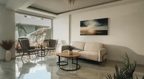 Golden Coast Suites - Image 2