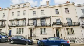 Leamington Spa's Gem - Free Parking, Netflix, Prime & Disney - Image 4