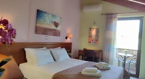 Hotel Prigipikon Suites and sofites - Image 2