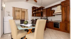 Apartments Kapetan Jure - Image 4