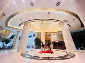 Luotuo Forever Peace Hotel - Image 2