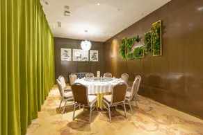 Ruixue International Hotel - Image 4