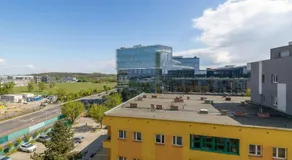 Komfortowy Apartament z Klimatyzacją by Noclegi Renters - Image 4
