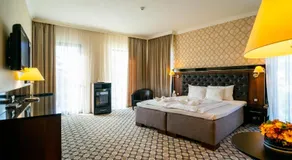 Hotel Castello & Thermal Spa Siklós - Image 2