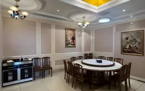 Vienna Hotel Hainan Lingshui Center - Image 4