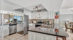 Best beach front vacation, Ocean View, 8th Flr - Image 4
