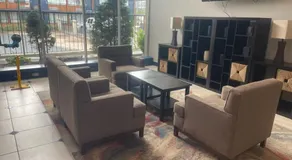 Gateway Hotel - Image 3
