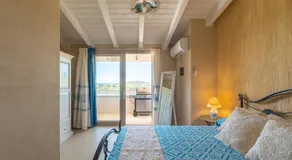 Villa Chia Dream Blue Retreat – Villa privée exclusive avec piscine et vue mer à Chia, Sardaigne - Image 2