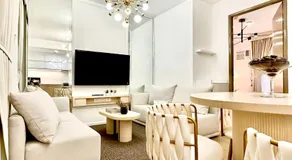 Elegant, and Family-Friendly 2BR in Pine Suites - Image 2