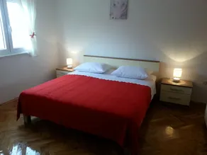 Apartamento con jardín y barbacoa | Vistas al jardín - Image 4