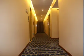 PAI Hotels·Guide Road Municipal Government - Image 3