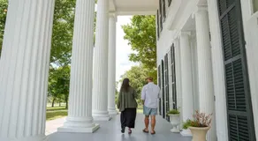 Rose Hill Cottage Lake Views & Mansion Grounds - Image 4