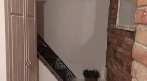 White Apartment - Image 4