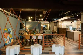 Uno Backpackers Inn - Image 3