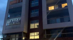 Modern Apartment nearby Airport - Image 2