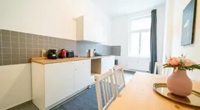 FullHouse - Halle - VS7 - 3 Beds - Nespresso - Image 2