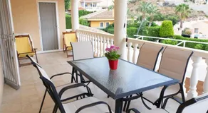 Agradable casa con piscina - Image 4