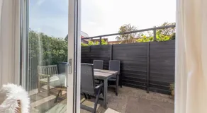 Feriehus ved Strand med Solterrasse - Image 5