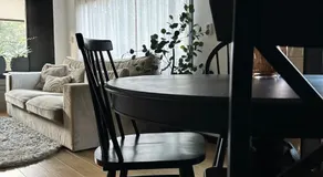 Spacious Two Person Chalet - Image 3