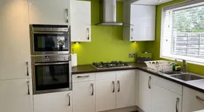 Modern 3-Bedroom villa, 3 Parking Spaces, WiFi - Image 5